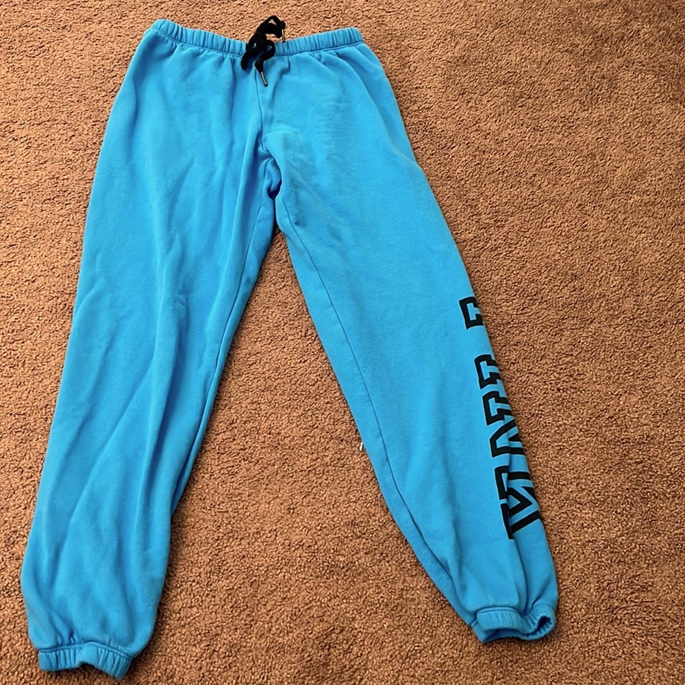 baby 💙 blue Victoria secret pink cropped sweats